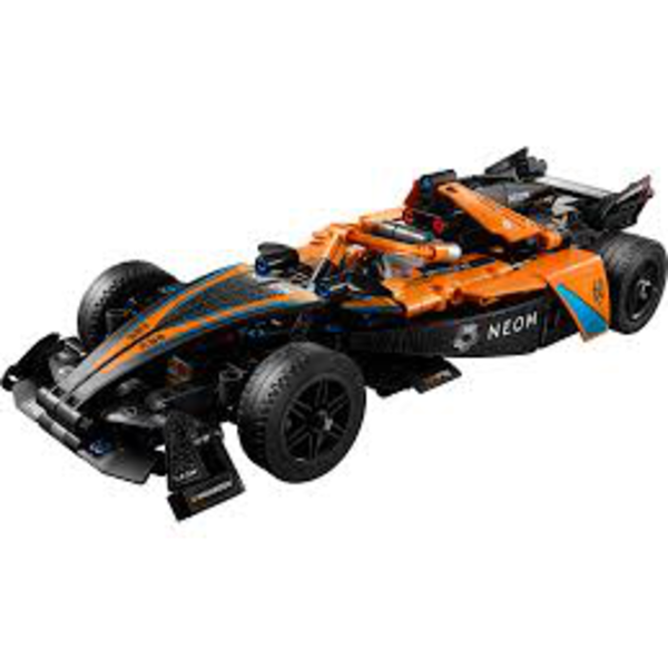 NEOM MC LAREN FORMULA E                           